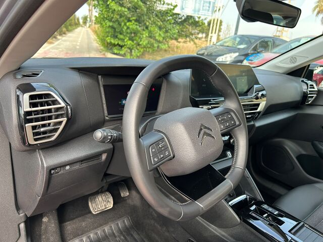 CITROEN C4 HYBRID PLUS 1.2 E-THP AUTO SPANISH LHD IN SPAIN ONLY 17000 MILES 2024